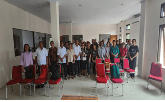 Perwakilan Dua MJ Halong mengikuti Seminar Tentang Bahaya Pencemaran Sampah&nbsp;Plastik